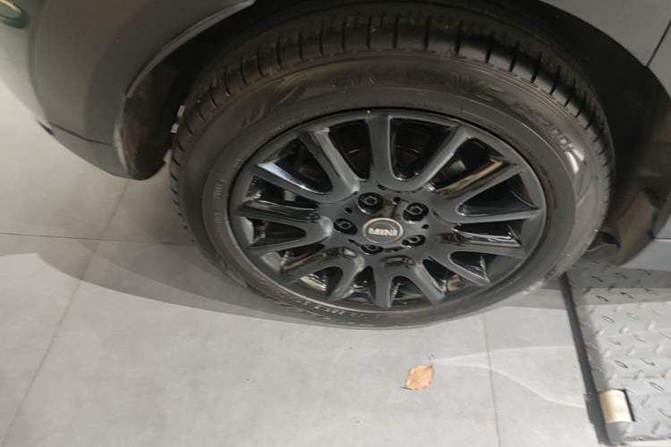 Used MINI 2016 1.2T ONE Pioneer Edition Five-Door Version Exterior 5