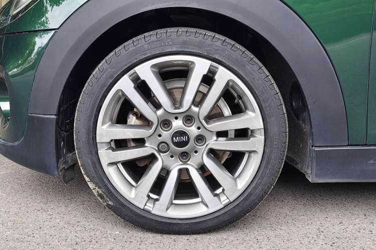 Used MINI 2016 1.5T COOPER SEVEN Five-Door Edition Exterior 7
