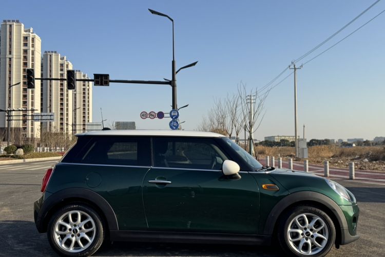 Used MINI 2016 1.5T COOPER Exterior 9