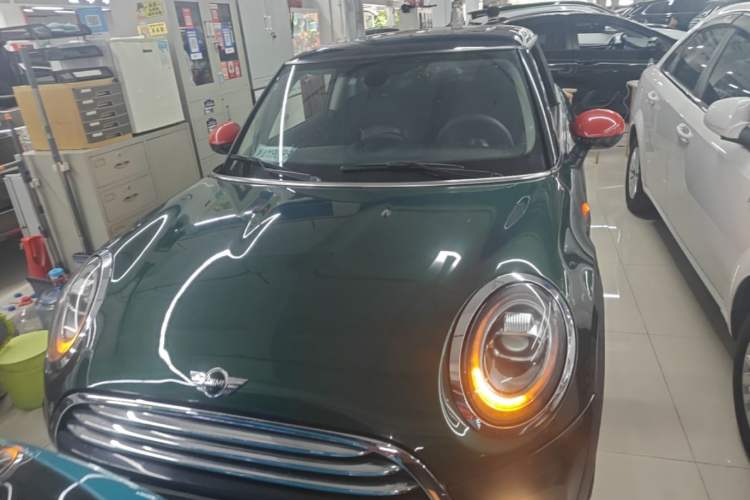 Used MINI 2016 1.5T COOPER Front