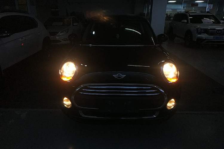 Used MINI 2016 1.2T ONE Front