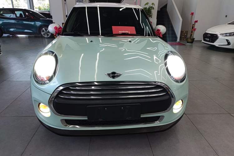 Used MINI 2016 1.2T ONE Pioneer Edition Five-Door Version Front