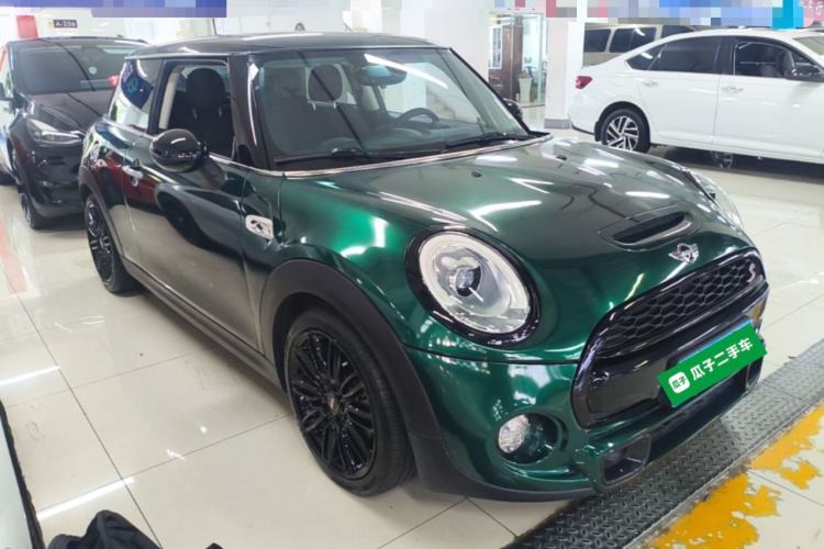 Used MINI 2016 2.0T COOPER S Front Right 45 Deg