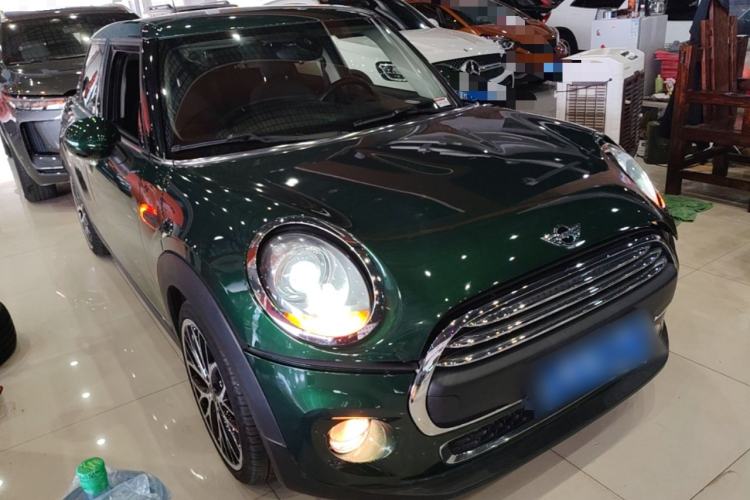 Used MINI 2016 1.2T ONE Five-Door Edition Front Right 45 Deg