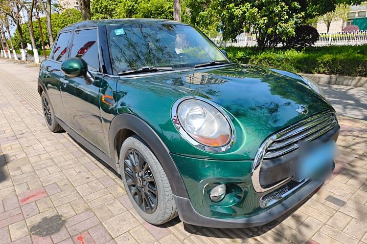 Used MINI 2016 1.2T ONE Pioneer Edition Five-Door Version Front Right 45 Deg