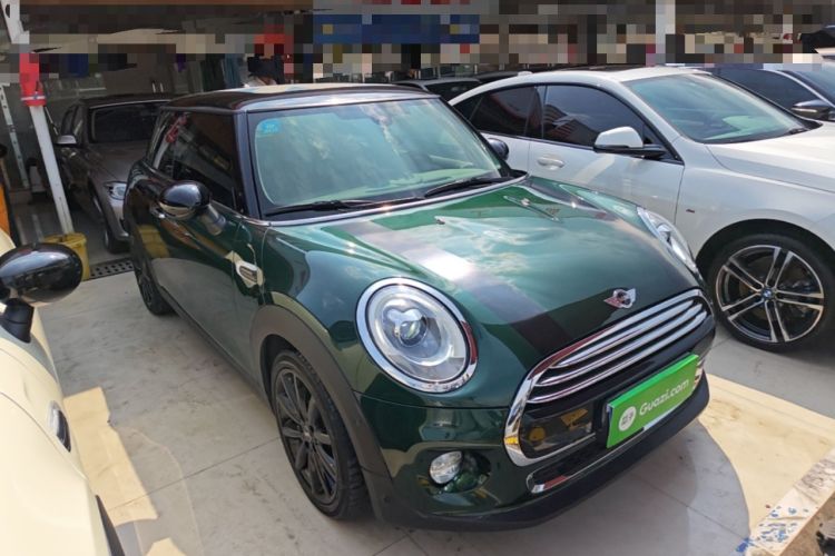 Used MINI 2016 1.5T COOPER Avant-Garde Front Right 45 Deg
