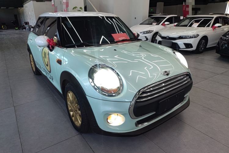 Used MINI 2016 1.2T ONE Pioneer Edition Five-Door Version Front Right 45 Deg