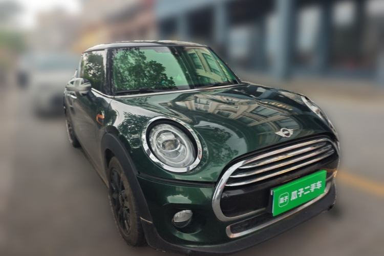 Used MINI 2016 1.5T COOPER Front Right 45 Deg