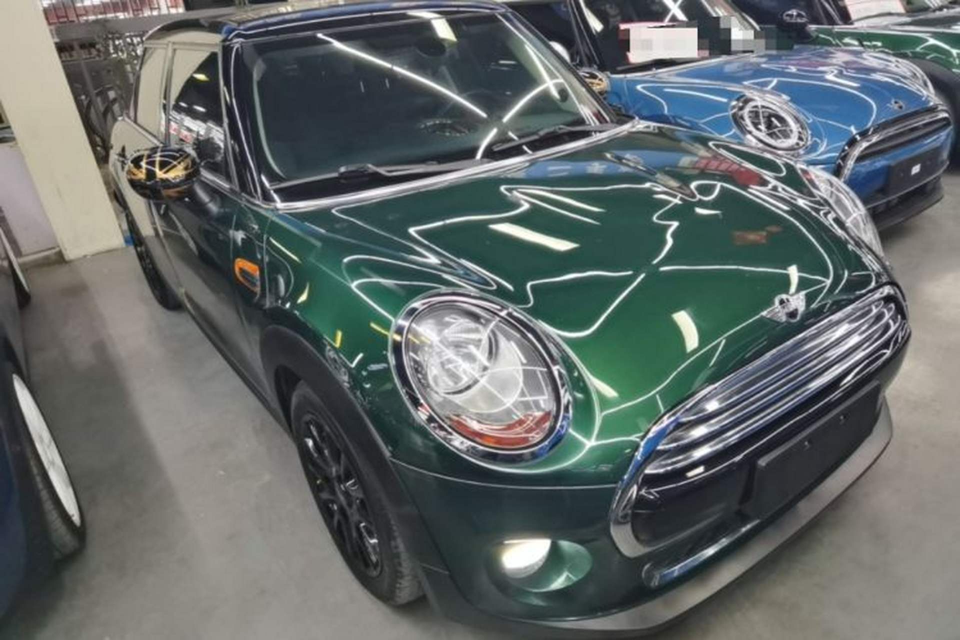Used MINI 2016 1.5T COOPER Five-Door Edition Front Right 45 Deg