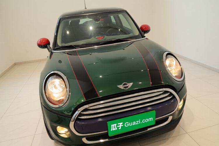 Used MINI 2016 1.5T COOPER Front Right 45 Deg