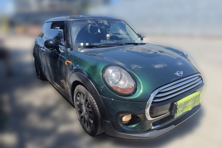 Used MINI 2016 1.5T COOPER Front Right 45 Deg