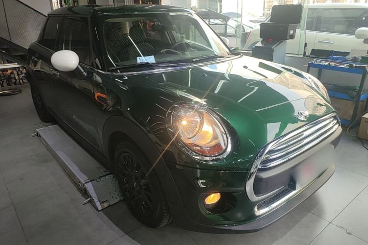 Used MINI 2016 1.2T ONE Pioneer Edition Five-Door Version Front Right 45 Deg