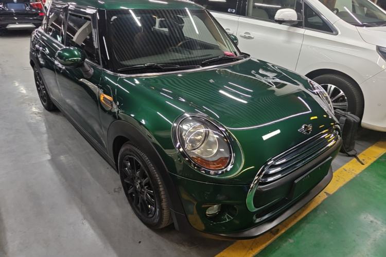Used MINI 2016 1.2T ONE Pioneer Edition Five-Door Version Front Right 45 Deg