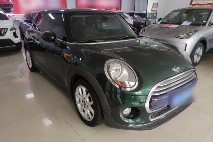 Used MINI 2016 1.5T COOPER Front Right 45 Deg