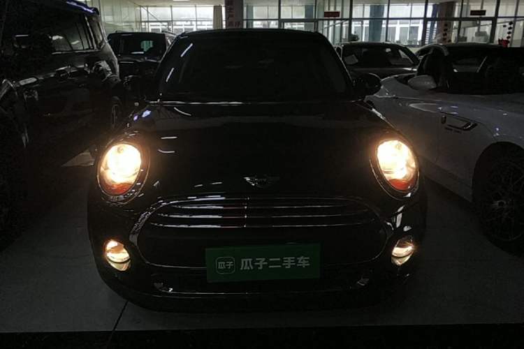 Used MINI 2016 1.2T ONE Five-Door Edition Front