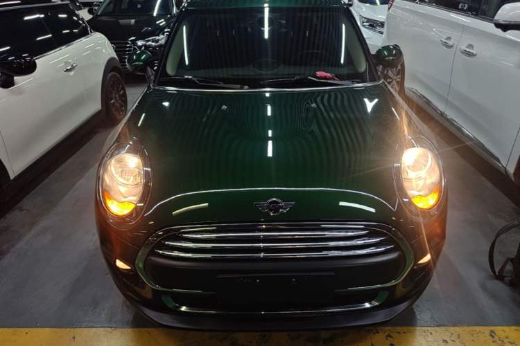 Used MINI 2016 1.2T ONE Pioneer Edition Five-Door Version Front