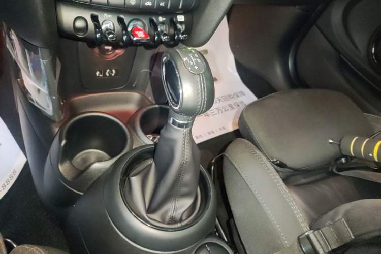 Used MINI 2016 1.5T COOPER Gear Lever