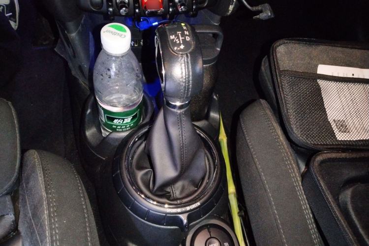 Used MINI 2016 1.5T COOPER Gear Lever