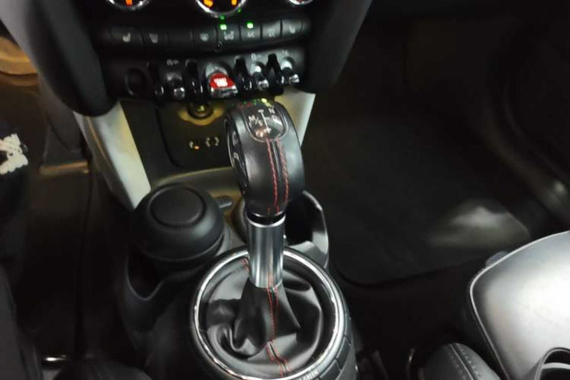 Used MINI 2016 2.0T COOPER S CABRIO Gear Lever