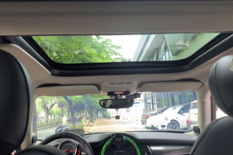 Used MINI 2016 2.0T COOPER S Pioneer Edition Headliner