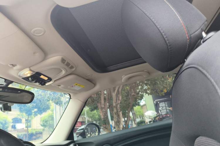 Used MINI 2016 1.2T ONE Pioneer Edition Headliner