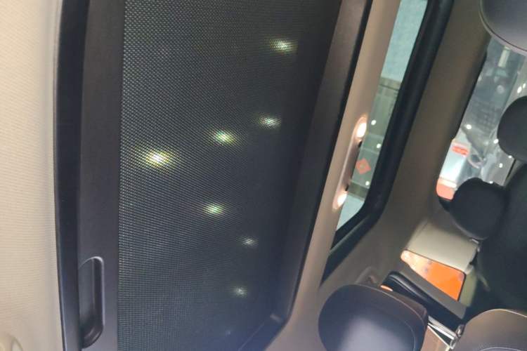 Used MINI 2016 1.2T ONE Five-Door Edition Headliner
