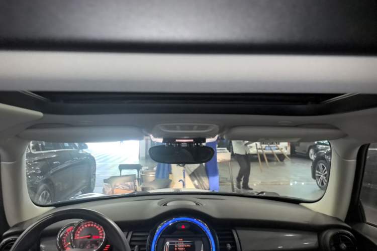 Used MINI 2016 1.5T COOPER Headliner