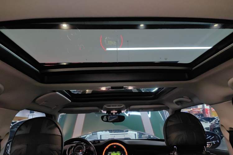 Used MINI 2016 2.0T COOPER S SEVEN Five-Door Edition Headliner