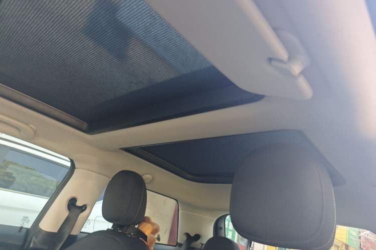 Used MINI 2016 1.2T ONE Pioneer Edition Headliner