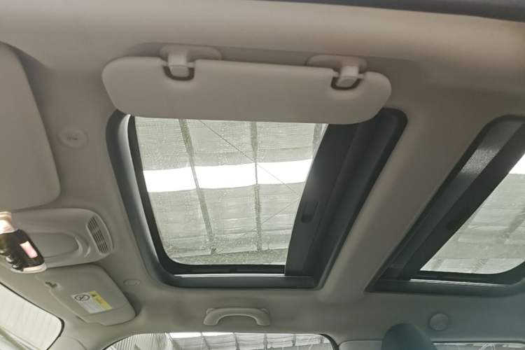 Used MINI 2016 1.5T COOPER Headliner