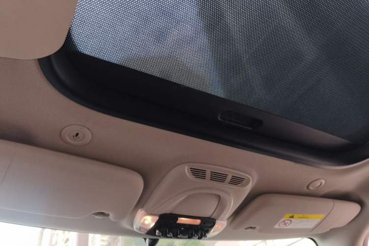 Used MINI 2016 1.5T COOPER Headliner