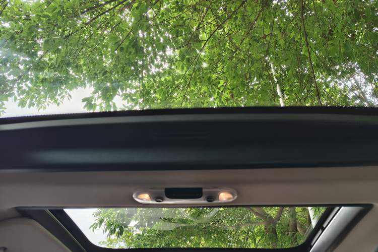 Used MINI 2016 1.5T COOPER SEVEN Five-Door Edition Headliner
