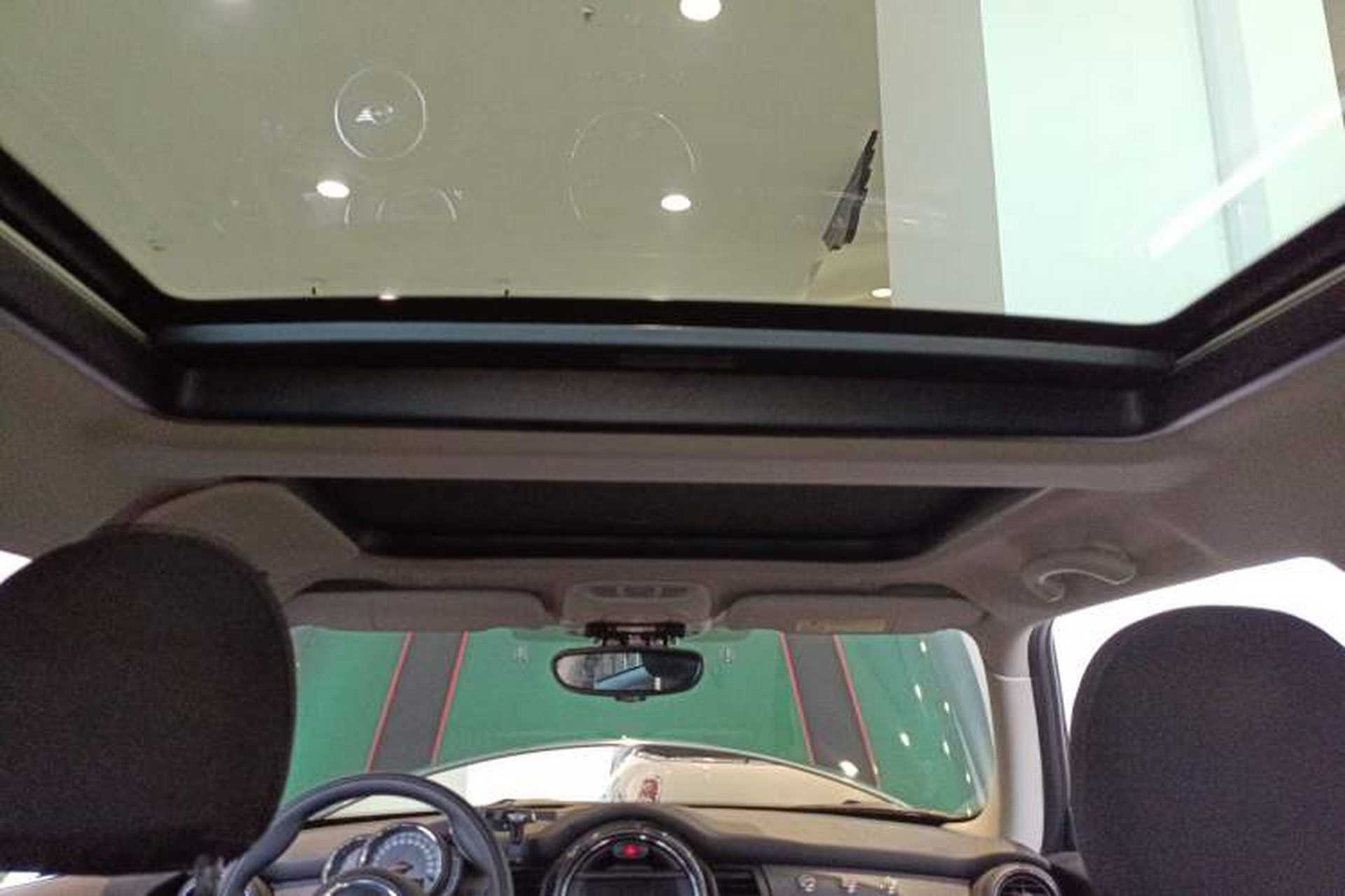 Used MINI 2016 1.5T COOPER Headliner
