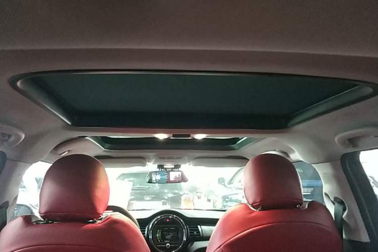 Used MINI 2016 1.5T COOPER Five-Door Edition Headliner