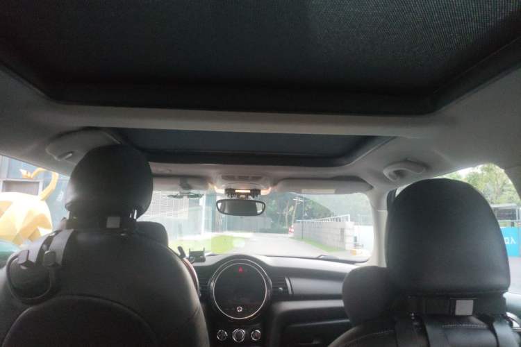 Used MINI 2016 1.2T ONE Pioneer Edition Headliner