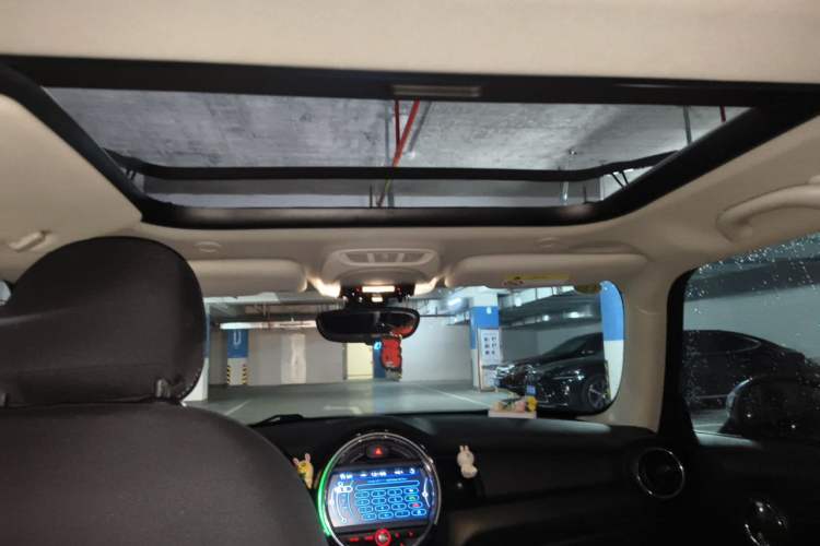 Used MINI 2016 1.2T ONE Pioneer Edition Headliner