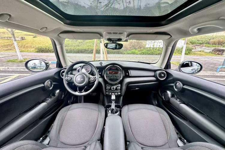Used MINI 2016 1.2T ONE Pioneer Edition Headliner