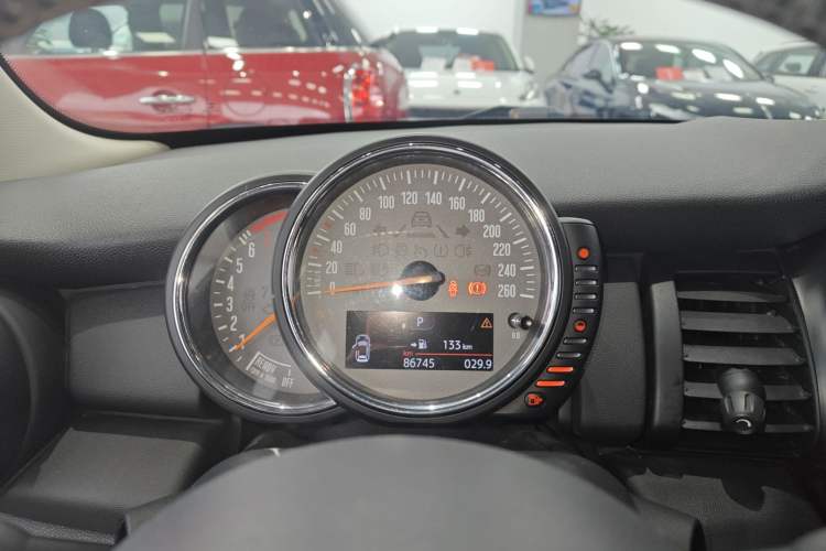 Used MINI 2016 1.2T ONE Pioneer Edition Five-Door Version Instrument Cluster
