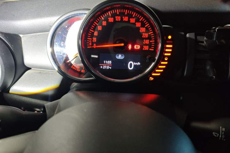 Used MINI 2016 1.2T ONE Instrument Cluster
