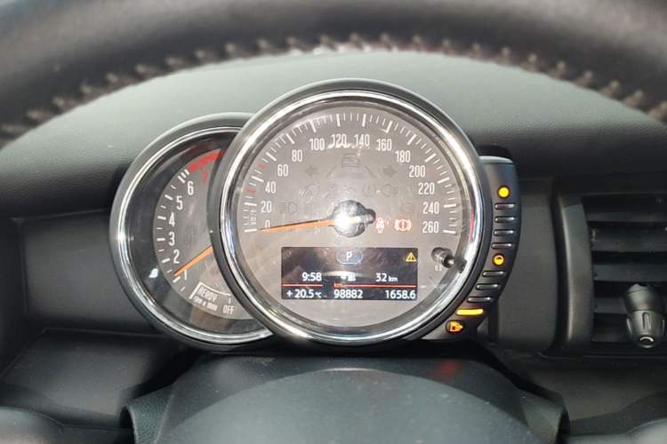 Used MINI 2016 1.2T ONE Pioneer Edition Instrument Cluster