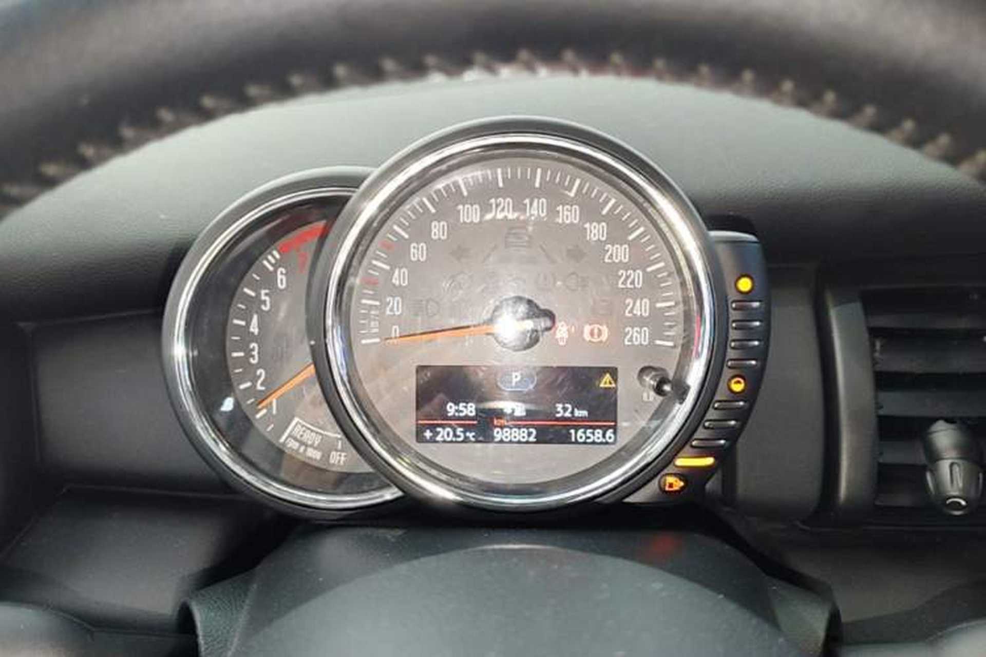 Used MINI 2016 1.2T ONE Pioneer Edition Instrument Cluster