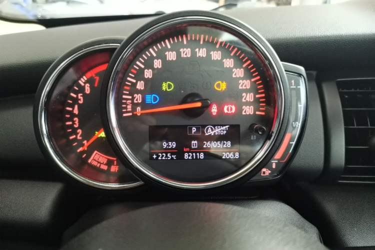 Used MINI 2016 1.2T ONE Pioneer Edition Five-Door Version Instrument Cluster