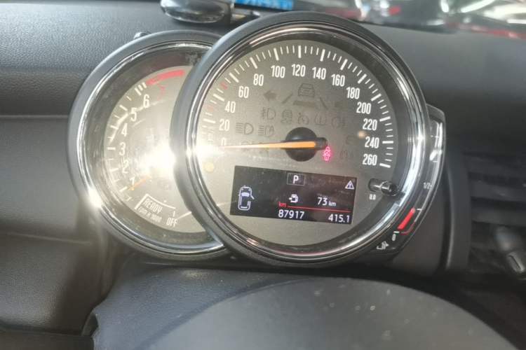 Used MINI 2016 1.2T ONE Pioneer Edition Five-Door Version Instrument Cluster