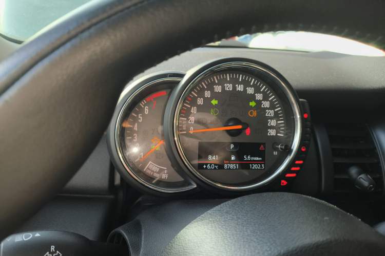 Used MINI 2016 1.2T ONE Pioneer Edition Instrument Cluster