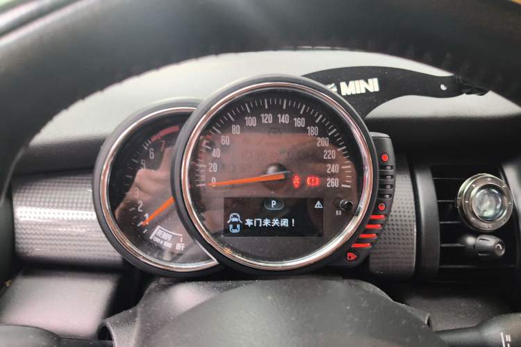 Used MINI 2016 1.5T COOPER Instrument Cluster