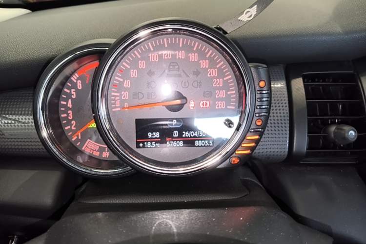 Used MINI 2016 1.5T COOPER Instrument Cluster