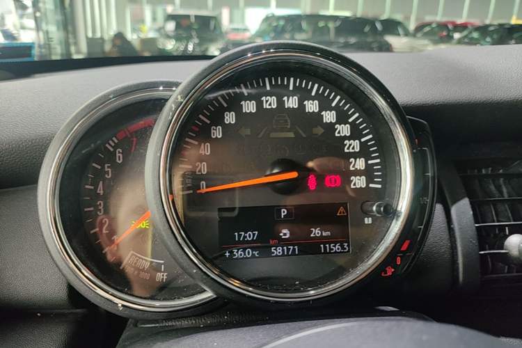 Used MINI 2016 1.2T ONE Pioneer Edition Five-Door Version Instrument Cluster
