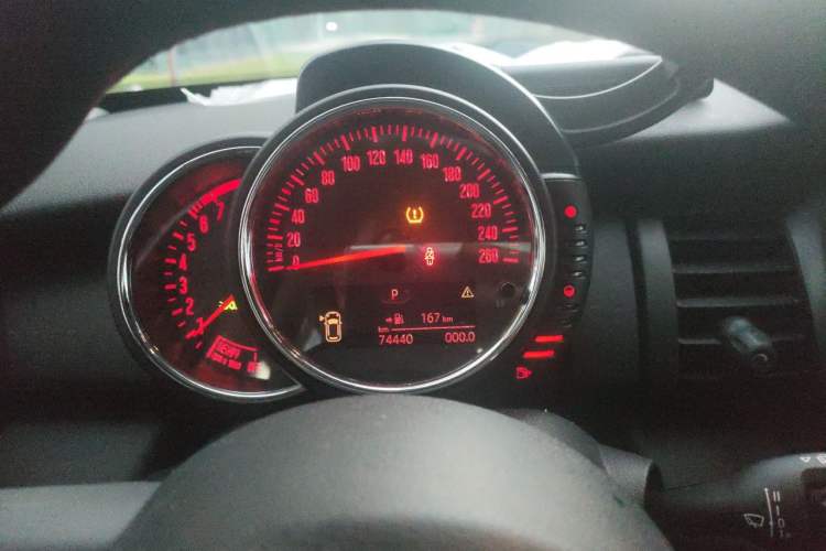 Used MINI 2016 1.2T ONE Pioneer Edition Instrument Cluster