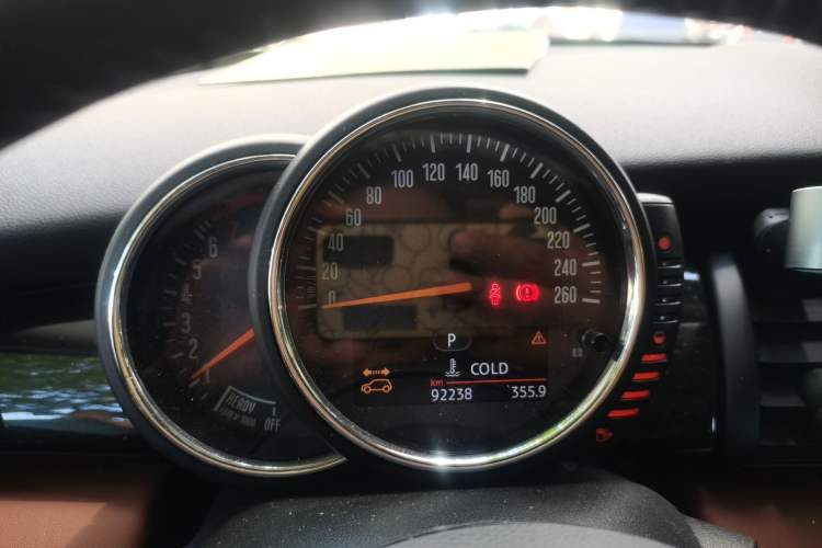 Used MINI 2016 1.5T COOPER SEVEN Instrument Cluster