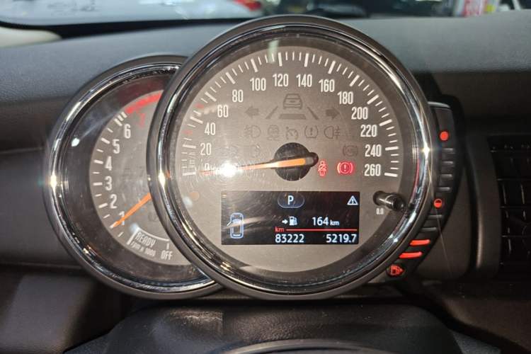 Used MINI 2016 1.2T ONE Pioneer Edition Five-Door Version Instrument Cluster